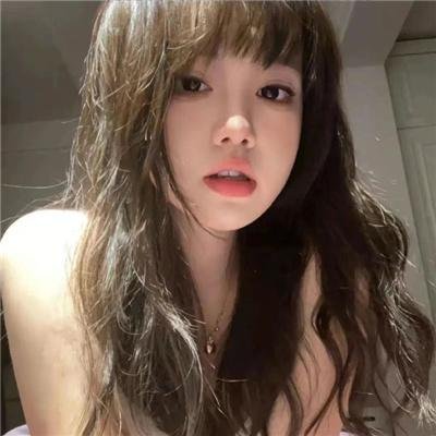 行走的鸡毛掸子 在线观看封面